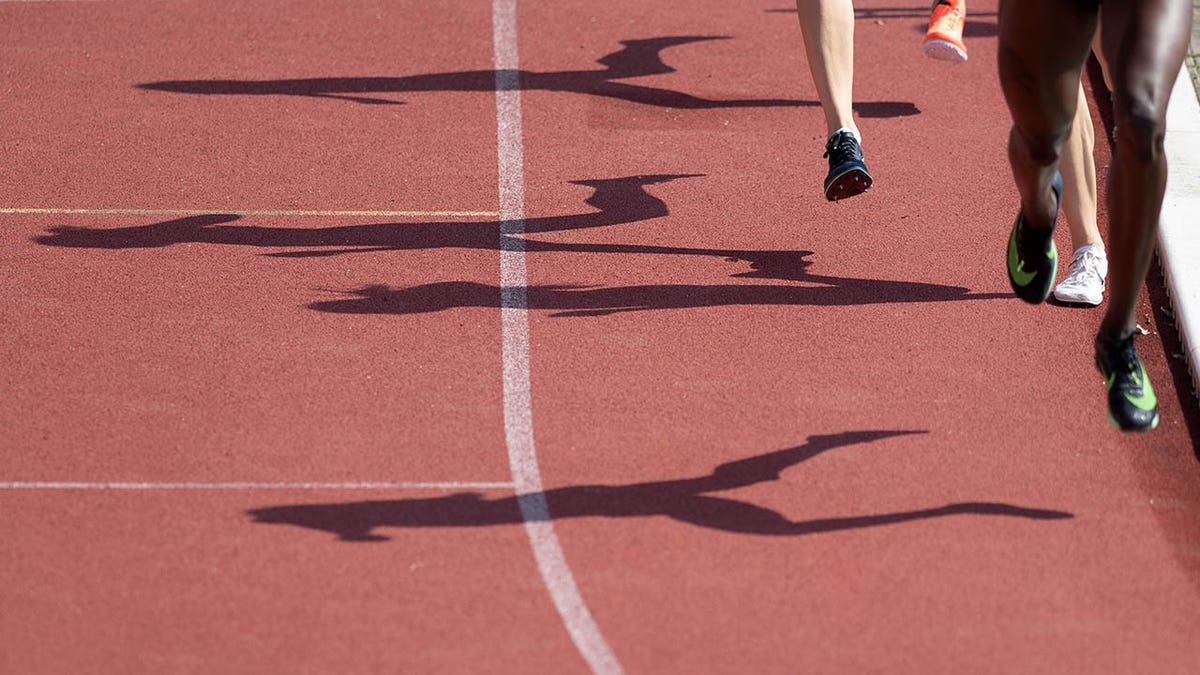 Oregon high school transgender runner puts together fast times against girls in semis, sparks outrage