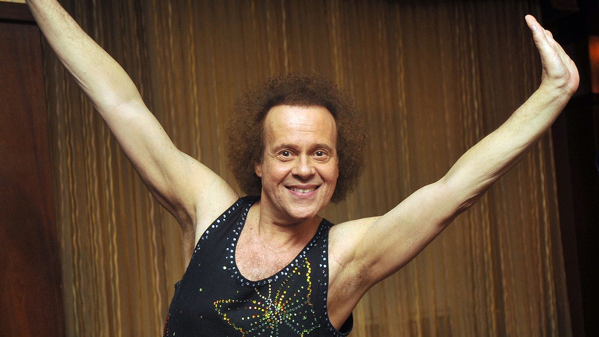 Richard Simmons claims Roseanne Barr tried to ‘force feed’ him on her talk show